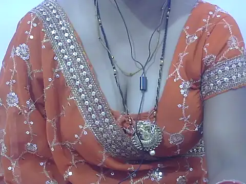 HOT-SEEMAA online show from 1, 5, 2026