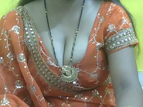 HOT-SEEMAA online show from 7, 6, 2026