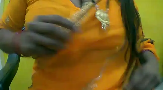 Snapshot of LOVE-SUSHILA chatting on 17, 2, 2025 LOVE-SUSHILA online show from 17, 2, 2025