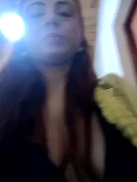 ashley  foxx  online show from 13, 12, 2025