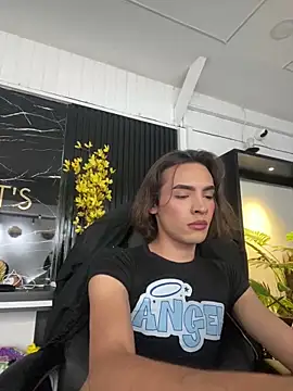 Snapshot of miss_Ari chatting on 13, 3, 2025 miss Ari online show from 13, 3, 2025