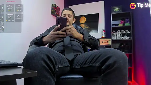 Snapshot of Marcos_garcias chatting on 2, 6, 2026 Marcos garcias online show from 2, 6, 2026