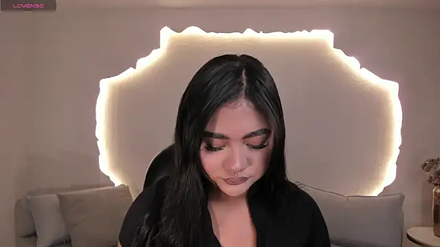 Snapshot of GabriellaLee chatting on 30, 6, 2026 GabriellaLee online show from 30, 6, 2026