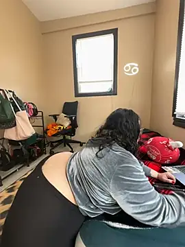 tillymarie34 online show from 23, 2, 2026