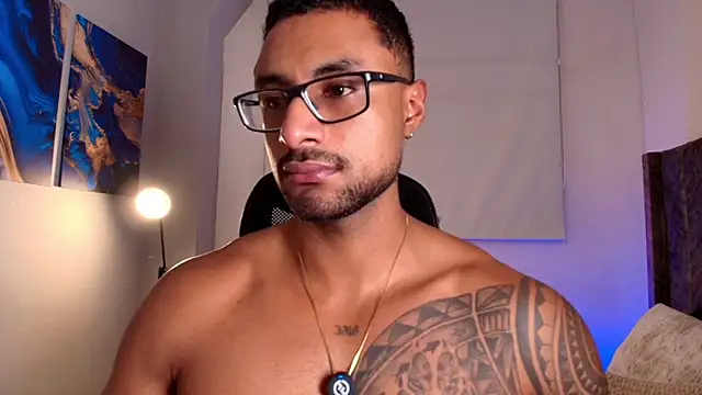 Snapshot of LiamGarcia1 chatting on 7, 5, 2026 LiamGarcia1 online show from 7, 5, 2026