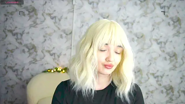 Snapshot of Ashley_S chatting on 16, 6, 2026 Ashley S online show from 16, 6, 2026