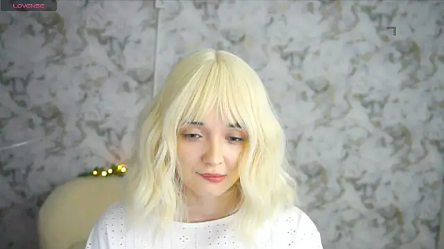 Snapshot of Ashley_S chatting on 17, 6, 2026 Ashley S online show from 17, 6, 2026
