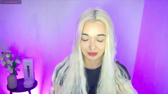 Snapshot of Ashley_S chatting on 22, 7, 2026 Ashley S online show from 22, 7, 2026