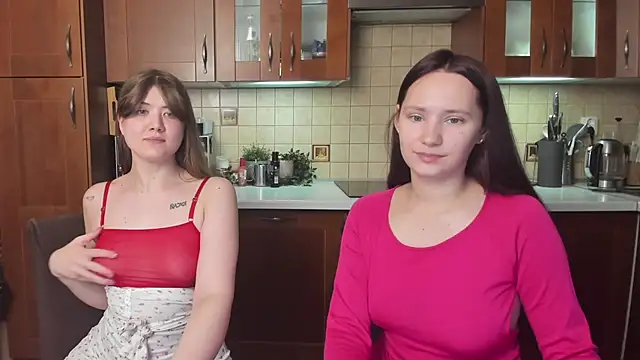 HotCaramellsTV online show from 7, 6, 2026