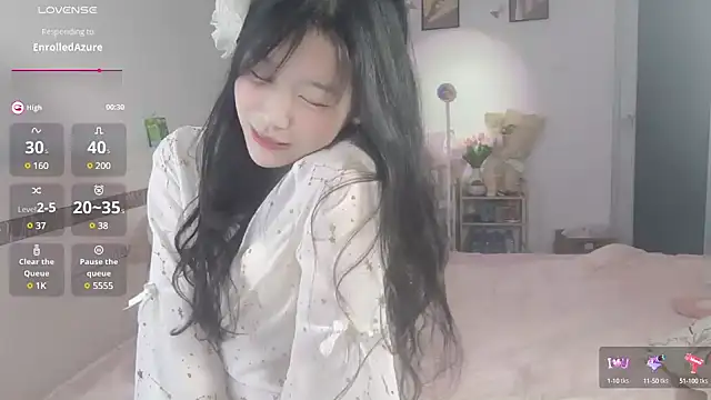 Luminous163 online show from 19, 1, 2025