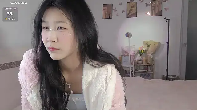 Luminous163 online show from 26, 1, 2025