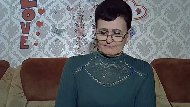 Snapshot of PaulaGolden chatting on 19, 4, 2026 PaulaGolden online show from 19, 4, 2026