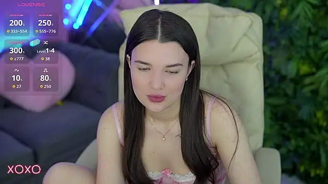YourLolaBunny online show from 6, 6, 2026