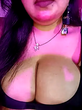 Suhanakhan00 online show from 13, 11, 2025