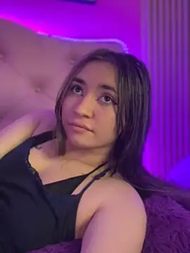 Sophie LS online show from 2, 2, 2025