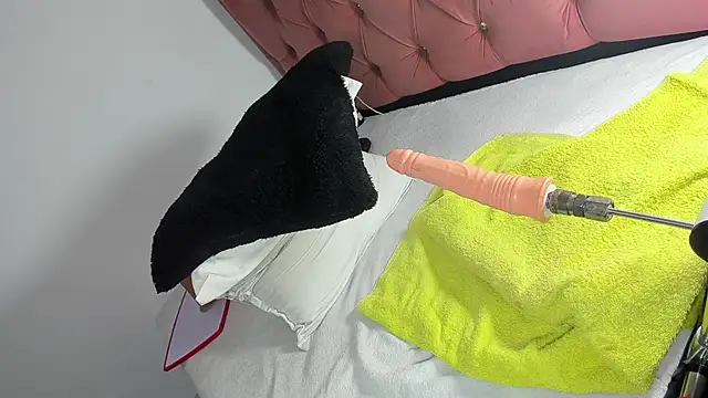 kyliestteel online show from 27, 9, 2025