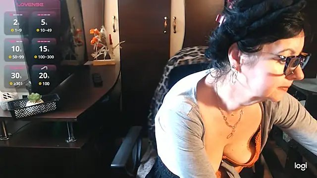 exymilf  online show from 30, 1, 2025