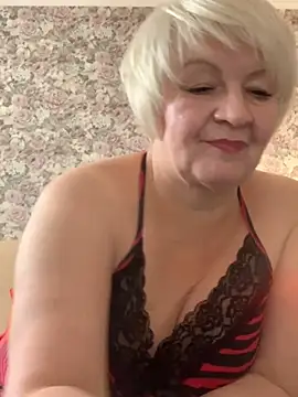 Laura Millf online show from 10, 1, 2025