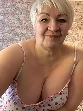 Laura Millf online show from 14, 2, 2025