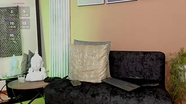 thomas eliotts online show from 8, 10, 2025