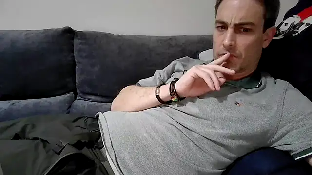 Snapshot of basquehotboy chatting on 10, 2, 2025 basquehotboy online show from 10, 2, 2025