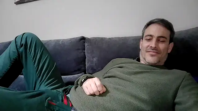 Snapshot of basquehotboy chatting on 13, 2, 2025 basquehotboy online show from 13, 2, 2025