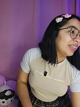 Snapshot of anni_ross chatting on 18, 2, 2026 anni ross online show from 18, 2, 2026