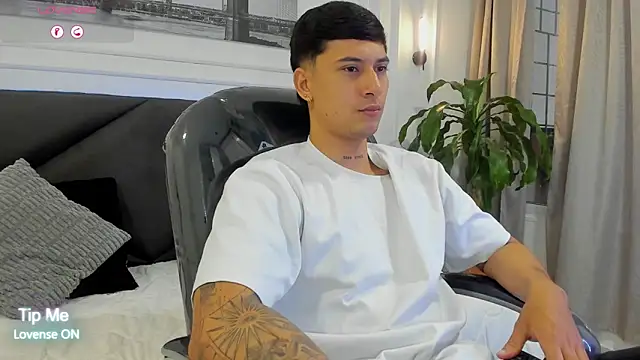 Damian23   online show from 13, 2, 2026