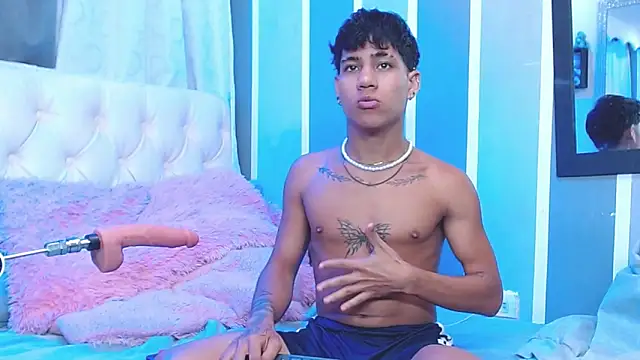 Snapshot of Sexys_Boys_Hot1 chatting on 15, 1, 2025 Sexys Boys Hot1 online show from 15, 1, 2025