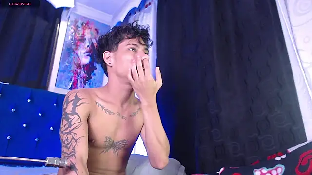 Sexys Boys Hot1 online show from 14, 1, 2026