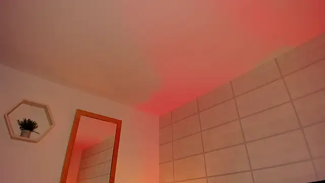 Christine Laam online show from 15, 9, 2025