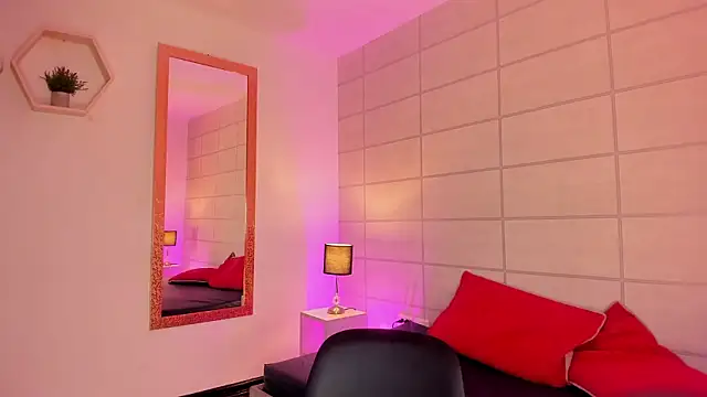 Christine Laam online show from 17, 3, 2026