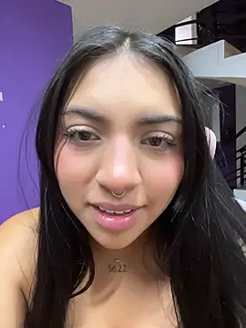 Snapshot of Christine_Laam chatting on 11, 7, 2026 Christine Laam online show from 11, 7, 2026