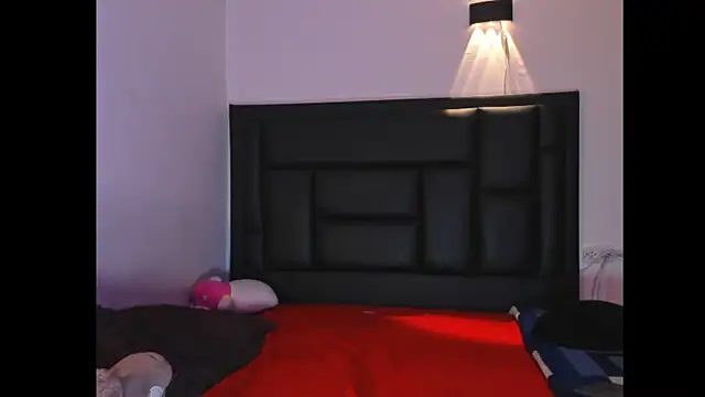 Snapshot of GiselleBlare chatting on 15, 9, 2025 GiselleBlare online show from 15, 9, 2025