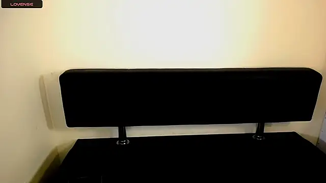 LaimaV  online show from 14, 9, 2025