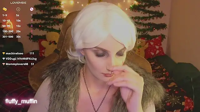 Snapshot of Fluffy_muffin_ chatting on 20, 12, 2024 Fluffy muffin online show from 20, 12, 2024