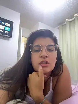 Snapshot of isa_ofc2024 chatting on 18, 11, 2025 isa ofc2024 online show from 18, 11, 2025