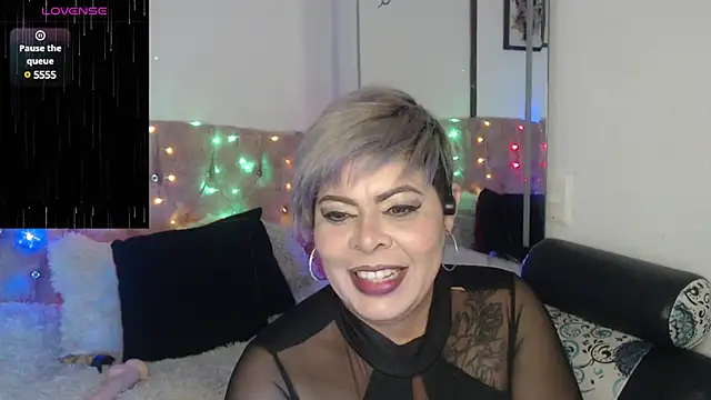 Grecia Horny online show from 12, 1, 2025