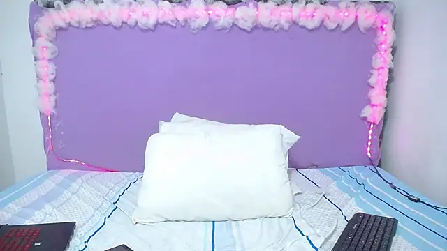 Amberhernandez online show from 14, 1, 2025