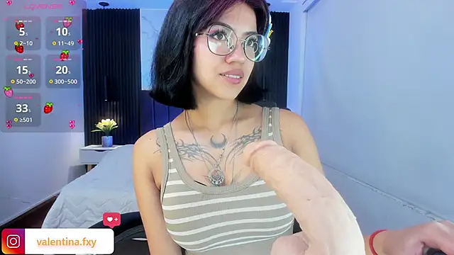 Snapshot of Gianna_foxy chatting on 8, 3, 2025 Gianna foxy online show from 8, 3, 2025