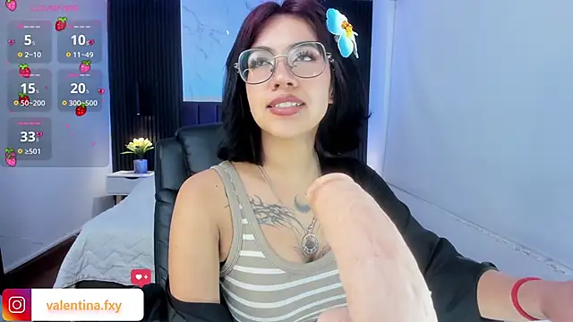 Snapshot of Gianna_foxy chatting on 8, 3, 2025 Gianna foxy online show from 8, 3, 2025