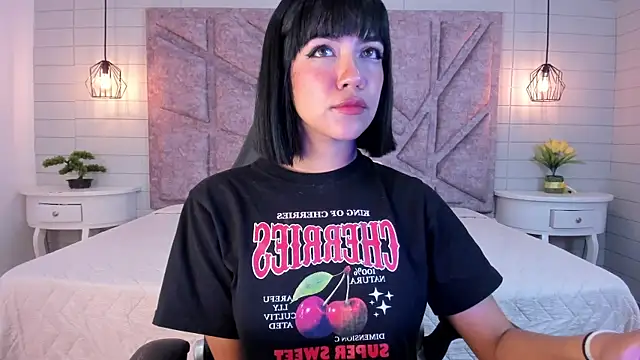 Gianna foxy online show from 3, 3, 2026