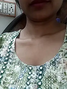 Snapshot of Rajni-Mehra chatting on 14, 2, 2025 Rajni-Mehra online show from 14, 2, 2025