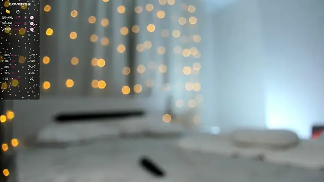 OttilieBurruss online show from 9, 2, 2025