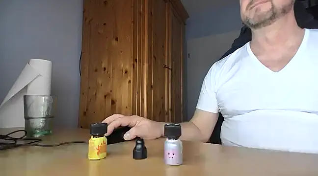 Tom PP cgn online show from 5, 3, 2025