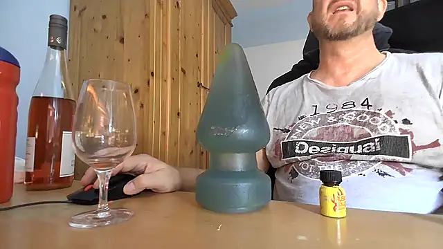 Tom PP cgn online show from 19, 9, 2025