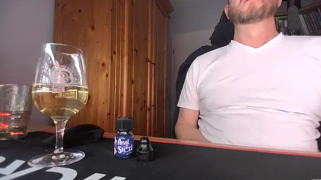 Tom PP cgn online show from 6, 4, 2026