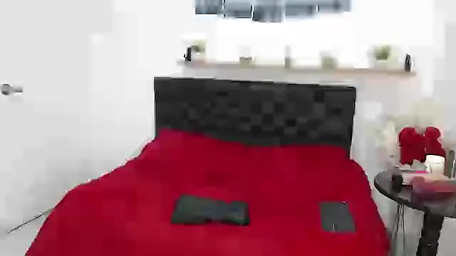 lily f00x online show from 16, 12, 2024