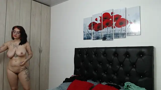 lily f00x online show from 27, 11, 2025