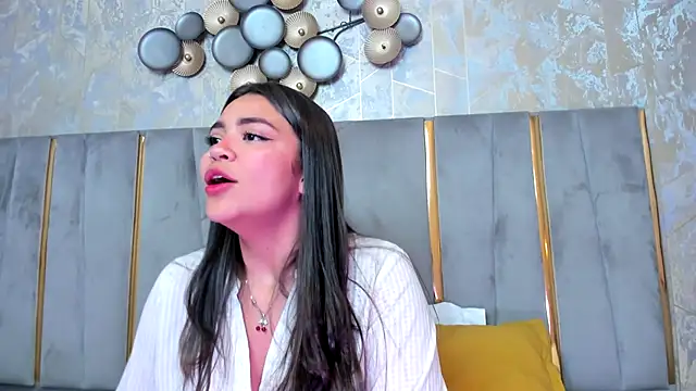 KimDevinne online show from 26, 11, 2025